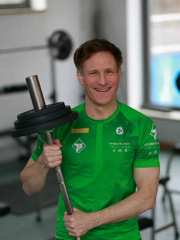 TBER_Triathlon_20260214_TB-Trainer_01063-4677TB-contact