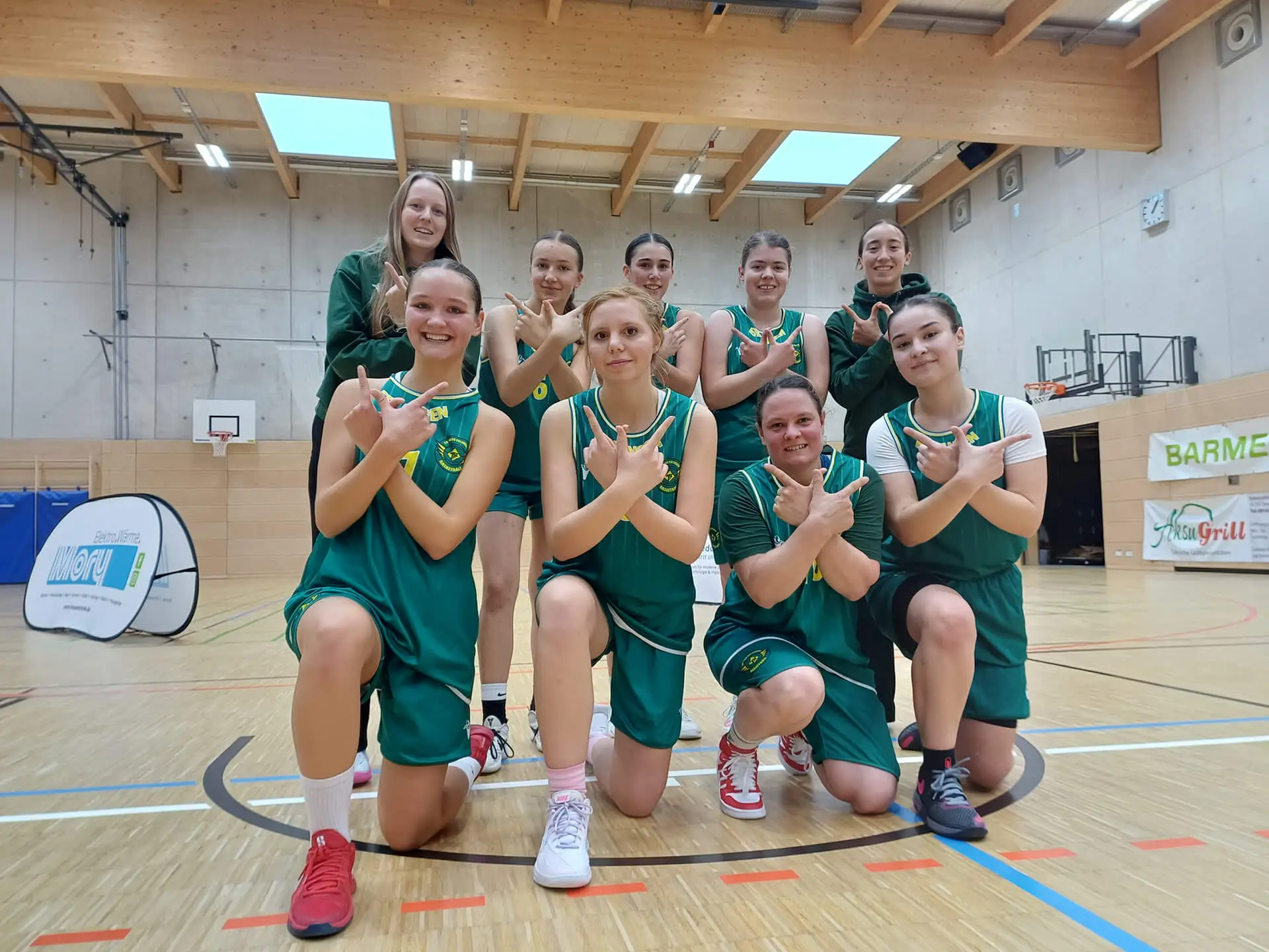 tber-basketball-damen-3-team-1